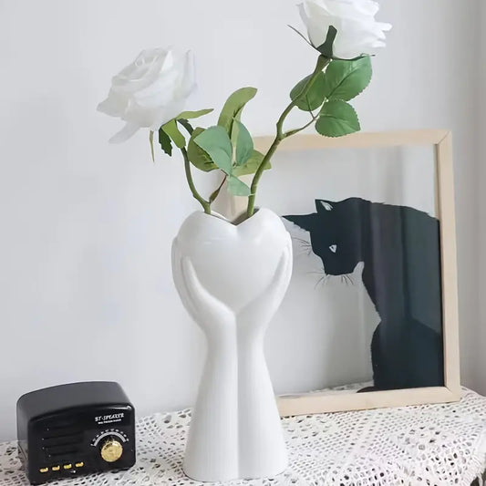 White Heart-Hand Nordic Ceramic Flower Vase