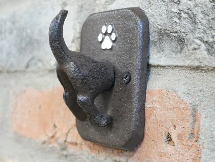 Dog Tail with Paw Leash Hook